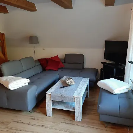 Kerstin Линдов